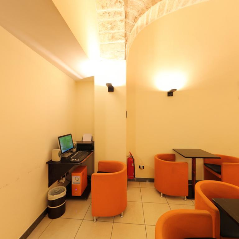 Hotel Adria Bari Esterno foto