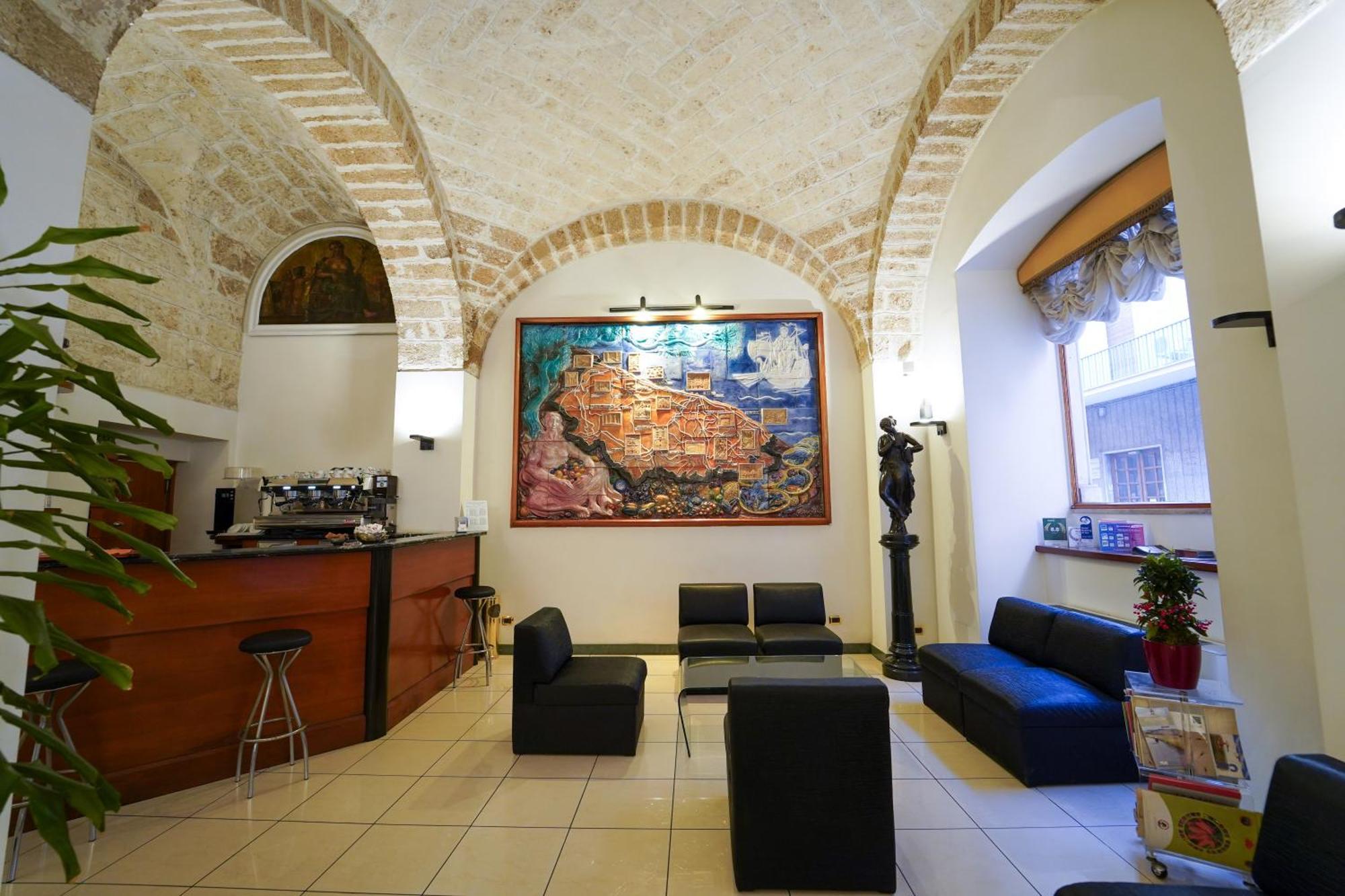 Hotel Adria Bari Esterno foto
