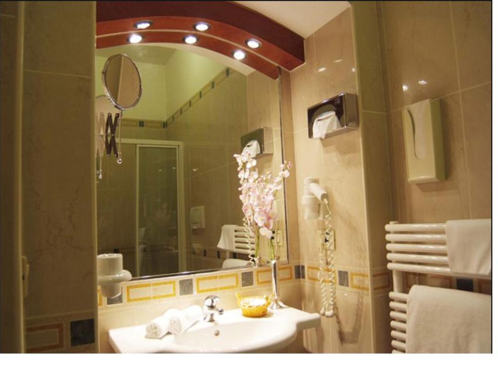 Hotel Adria Bari Camera foto