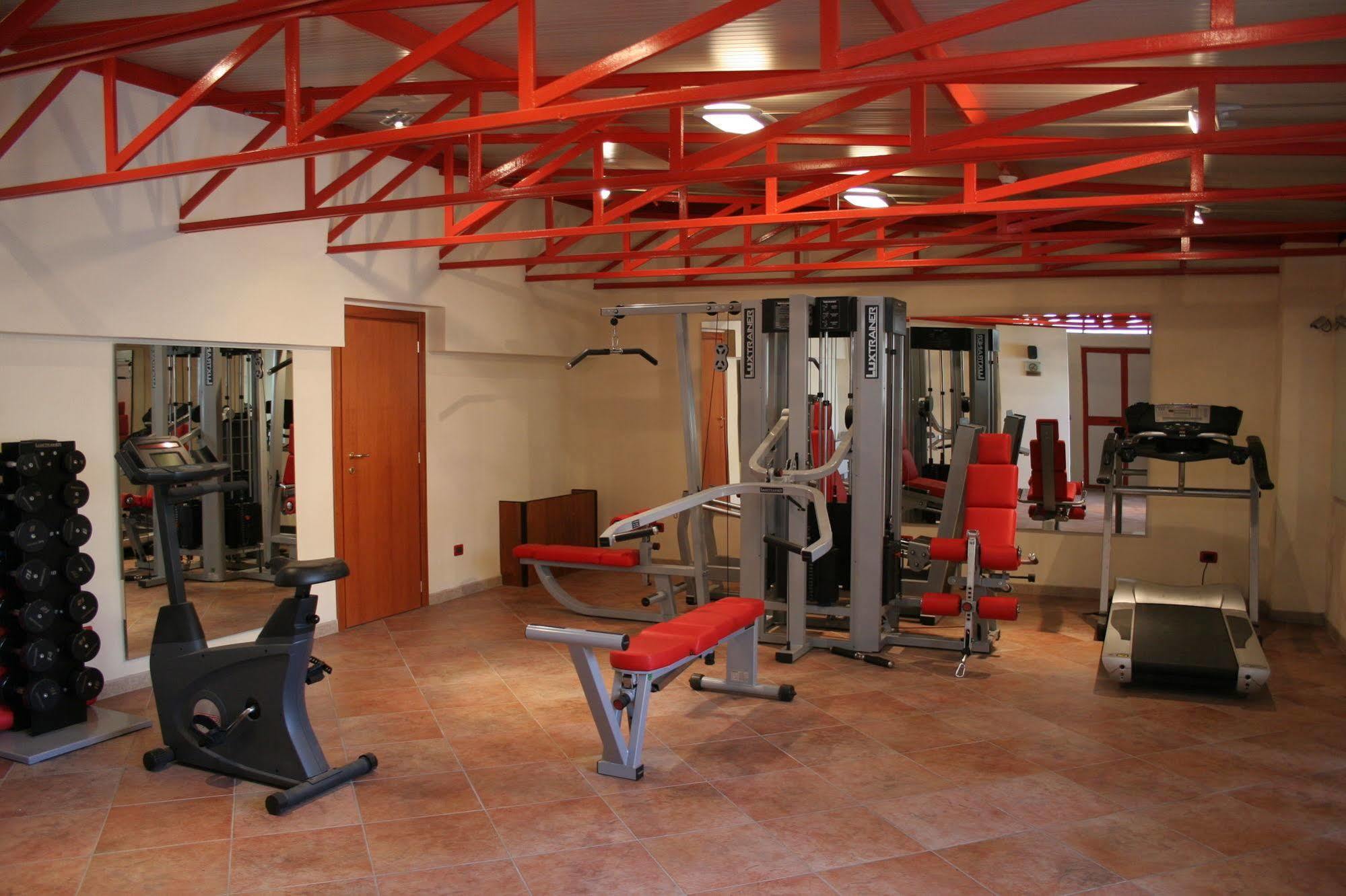 Hotel Adria Bari Esterno foto